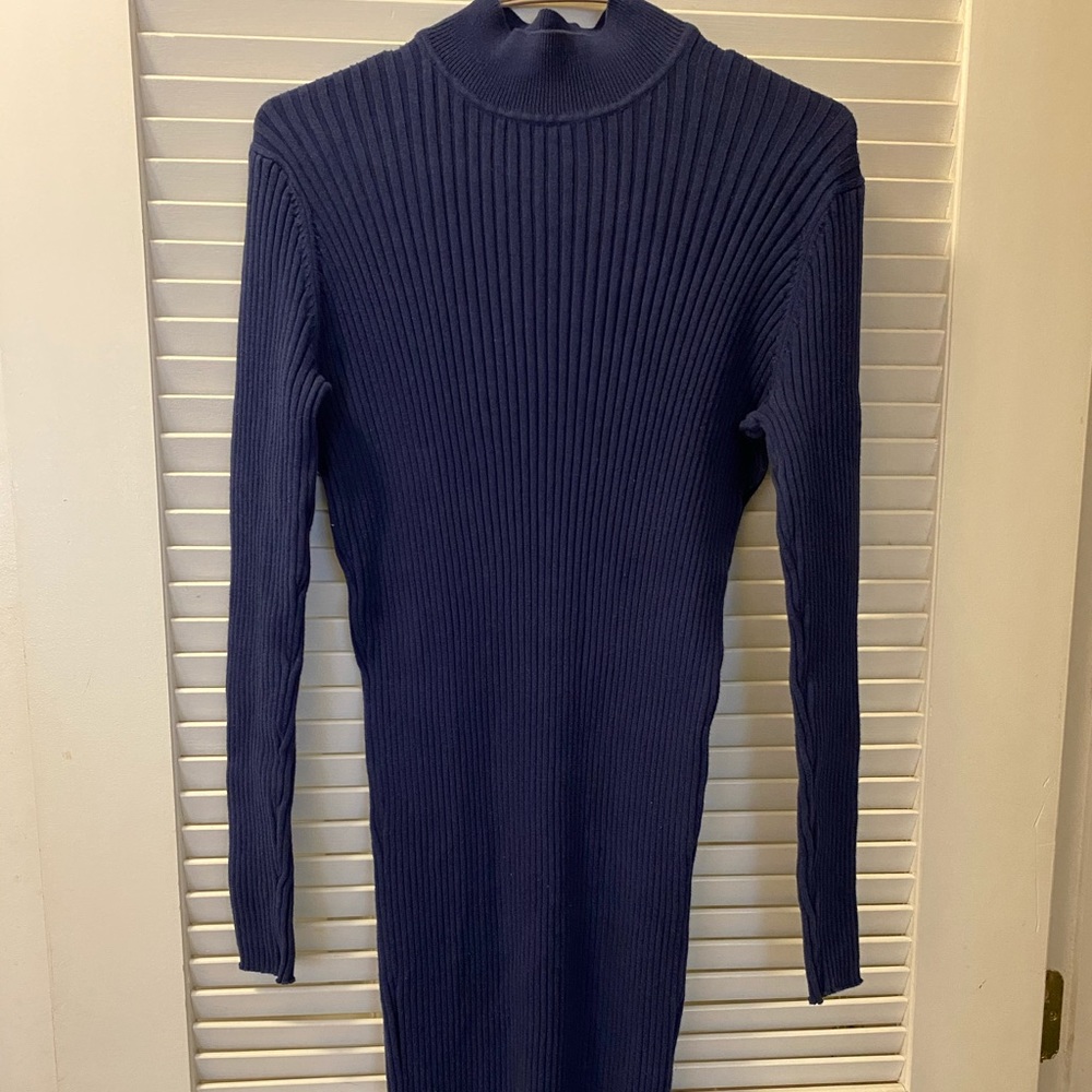 Long sleeve midi dress